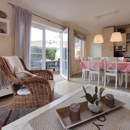 Tatil Evi Haus Am 63 *